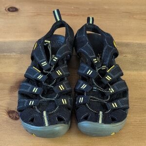 Keen Open Heel Black and Yellow Outdoor Sandals Washable